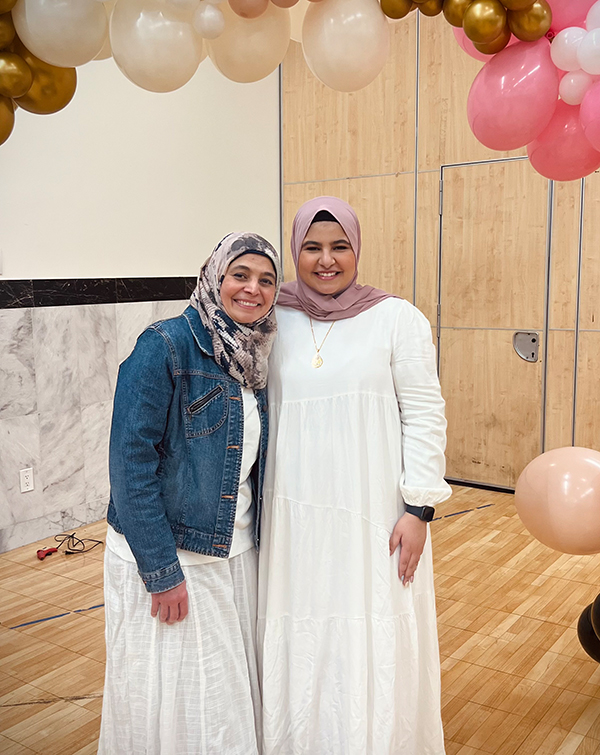 Zayn and her mom